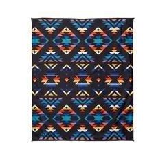 Nomadix Camo Green Festival Blanket