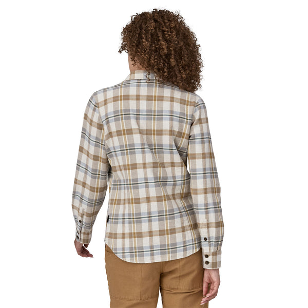 Patagonia Women's Long-Sleeved Organic Cotton Midweight Fjord Flannel Shirt