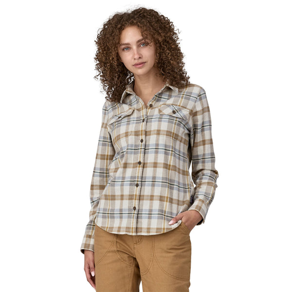 Patagonia Women's Long-Sleeved Organic Cotton Midweight Fjord Flannel Shirt