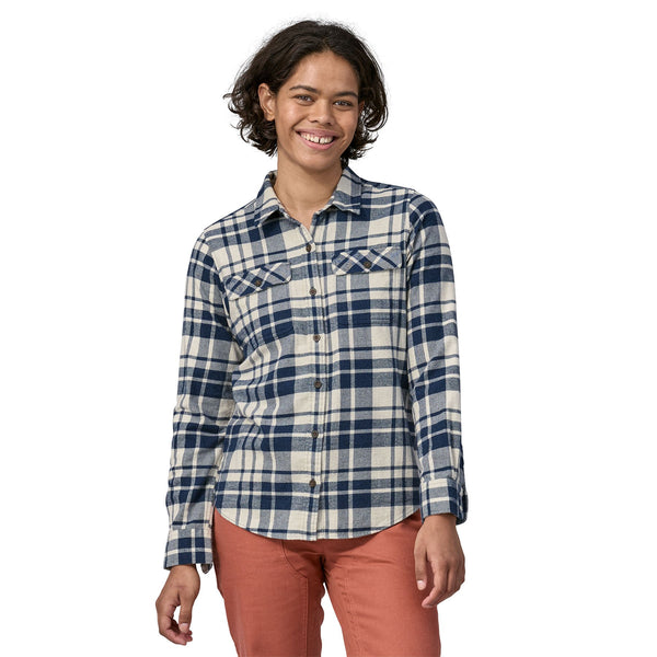 Patagonia Women's Long-Sleeved Organic Cotton Midweight Fjord Flannel Shirt