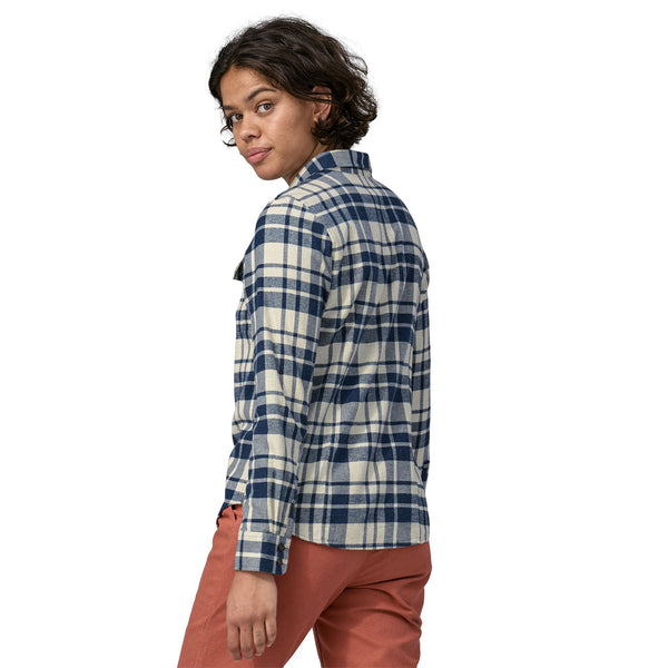 Patagonia Women's Long-Sleeved Organic Cotton Midweight Fjord Flannel Shirt