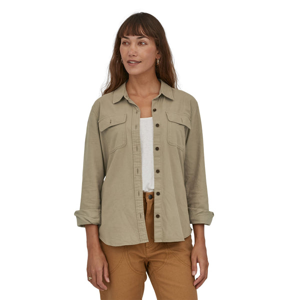 Patagonia Women's Long-Sleeved Organic Cotton Midweight Fjord Flannel Shirt